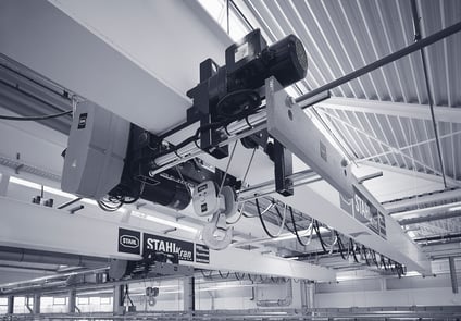 Black and White Image of Developed Wire Rope Hoists