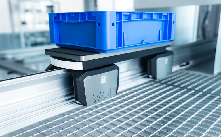 montrac Tote Application 2.jpg